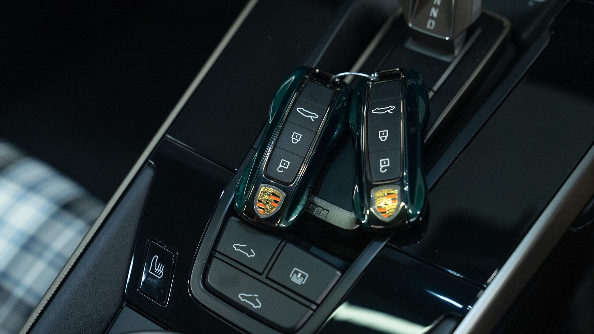 Porsche 911 Turbo S Photo d2c64bd2-6f84-4585-bd47-51e4c95d0c6c.jpg