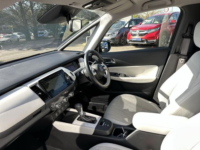 Honda Jazz Photo d2dbd57f-5bb2-4ae3-b3ed-87bd40fe250d.jpg
