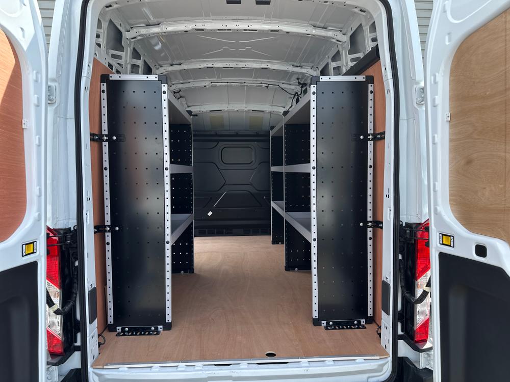 Ford Transit Photo d2fb611b-10ca-40c8-b954-26bed2b63cd9.jpg
