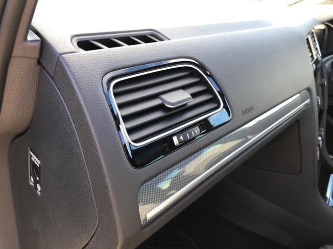 Volkswagen Golf Photo 34