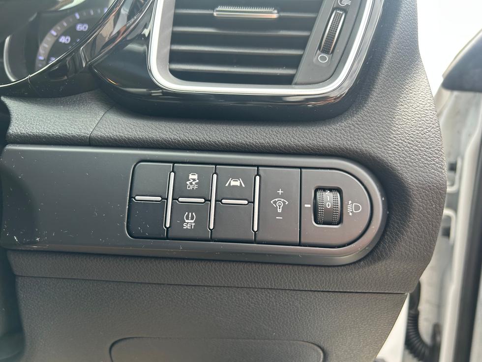 Kia XCeed Photo d2fd95f1-807d-4a37-9ee7-9ed87f52ce6c.jpeg