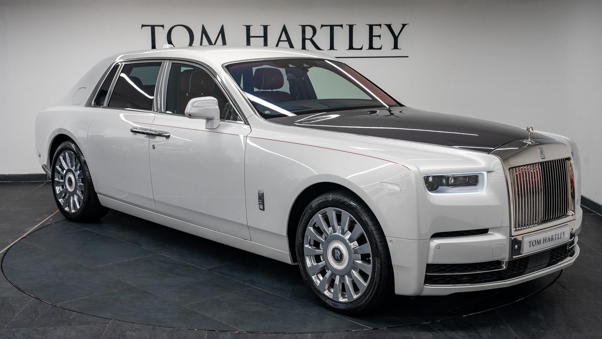 Rolls-Royce Phantom Photo d3094c6e-6ab1-452c-b04c-22164ac33807.jpg