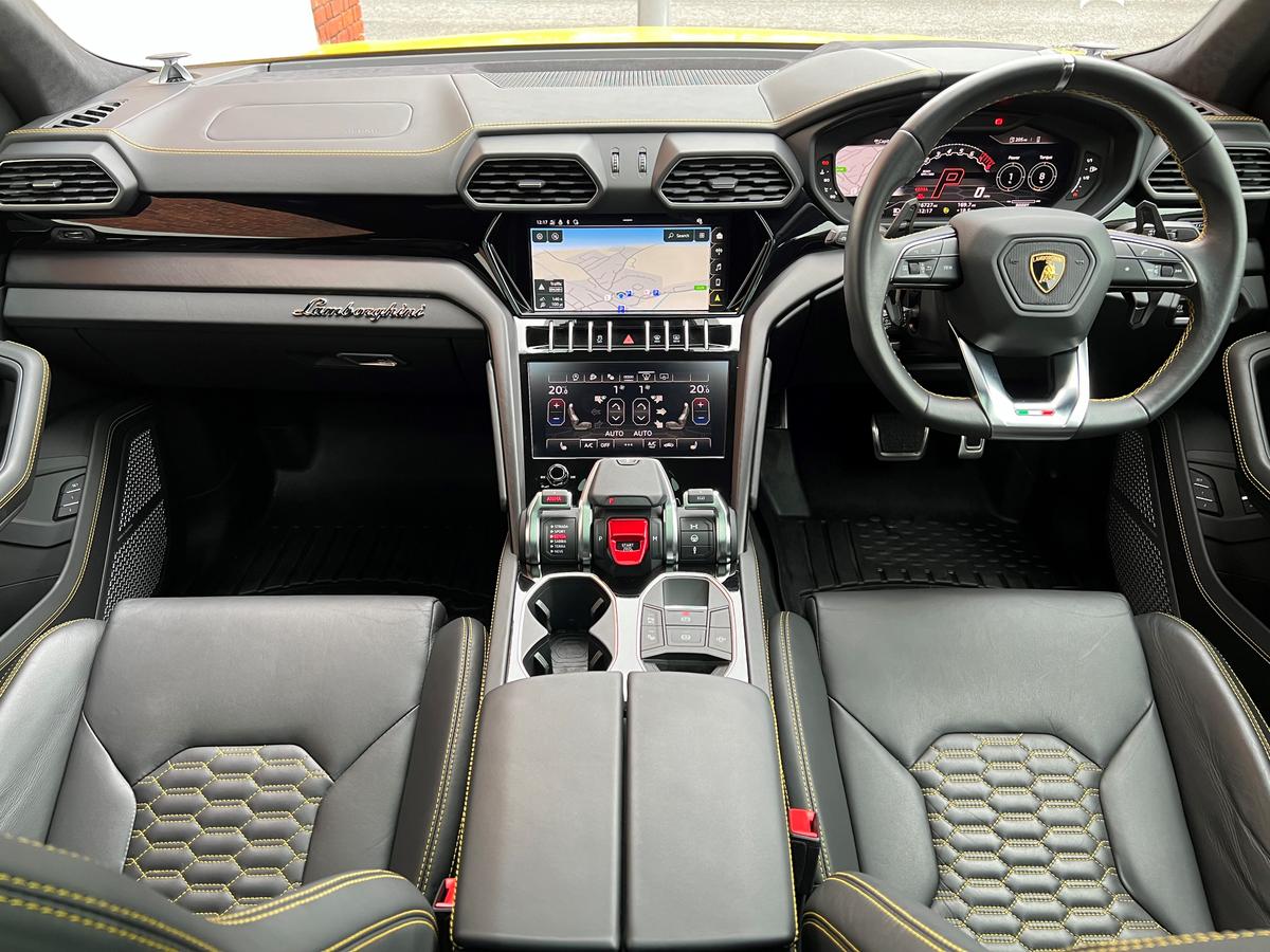 Used 2021 Urus £195,000 at H.R. Owen