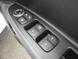 Hyundai i10 Photo 17