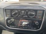 Volkswagen up! Photo 8