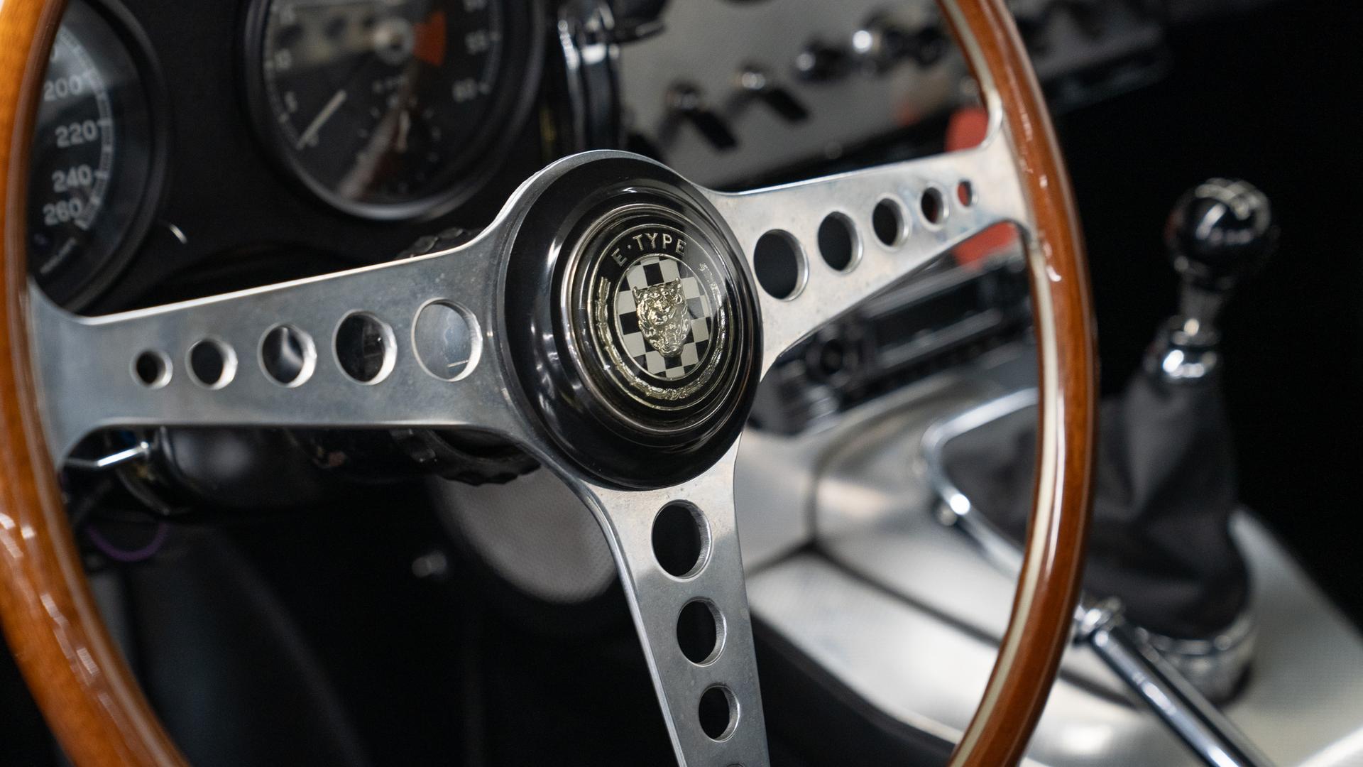 Jaguar E-Type Series I Coupe Photo d339167a-469f-4bd6-8704-df551ac4a146.jpg