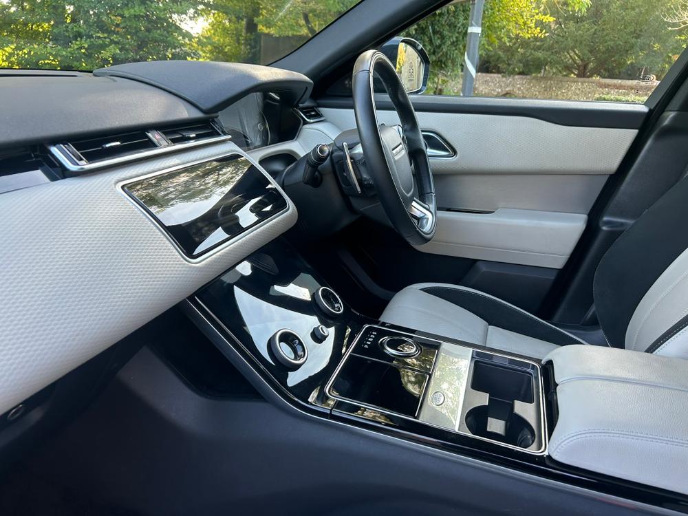 Used Land Rover Range Rover Velar SY70JUV 17