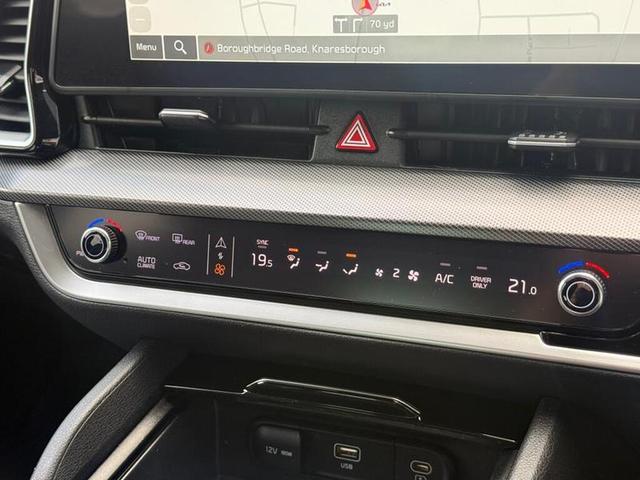 Kia Sportage Photo d33d2800-775d-4875-9d46-47dd2dbd68bd.jpg