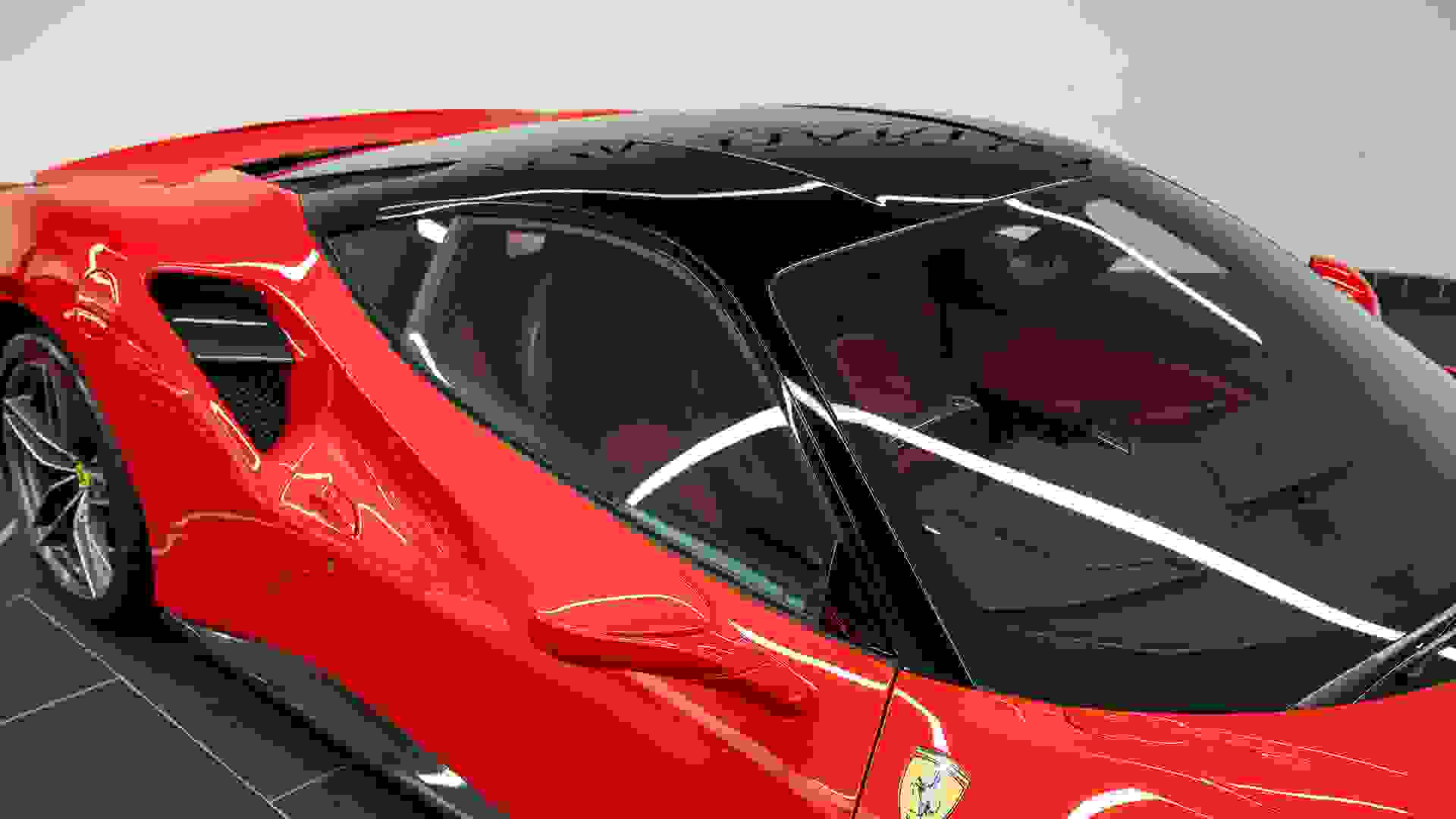 Ferrari 488 Photo d3456ee8-a9a1-4ee2-bb7f-287bd4c981fc.jpg
