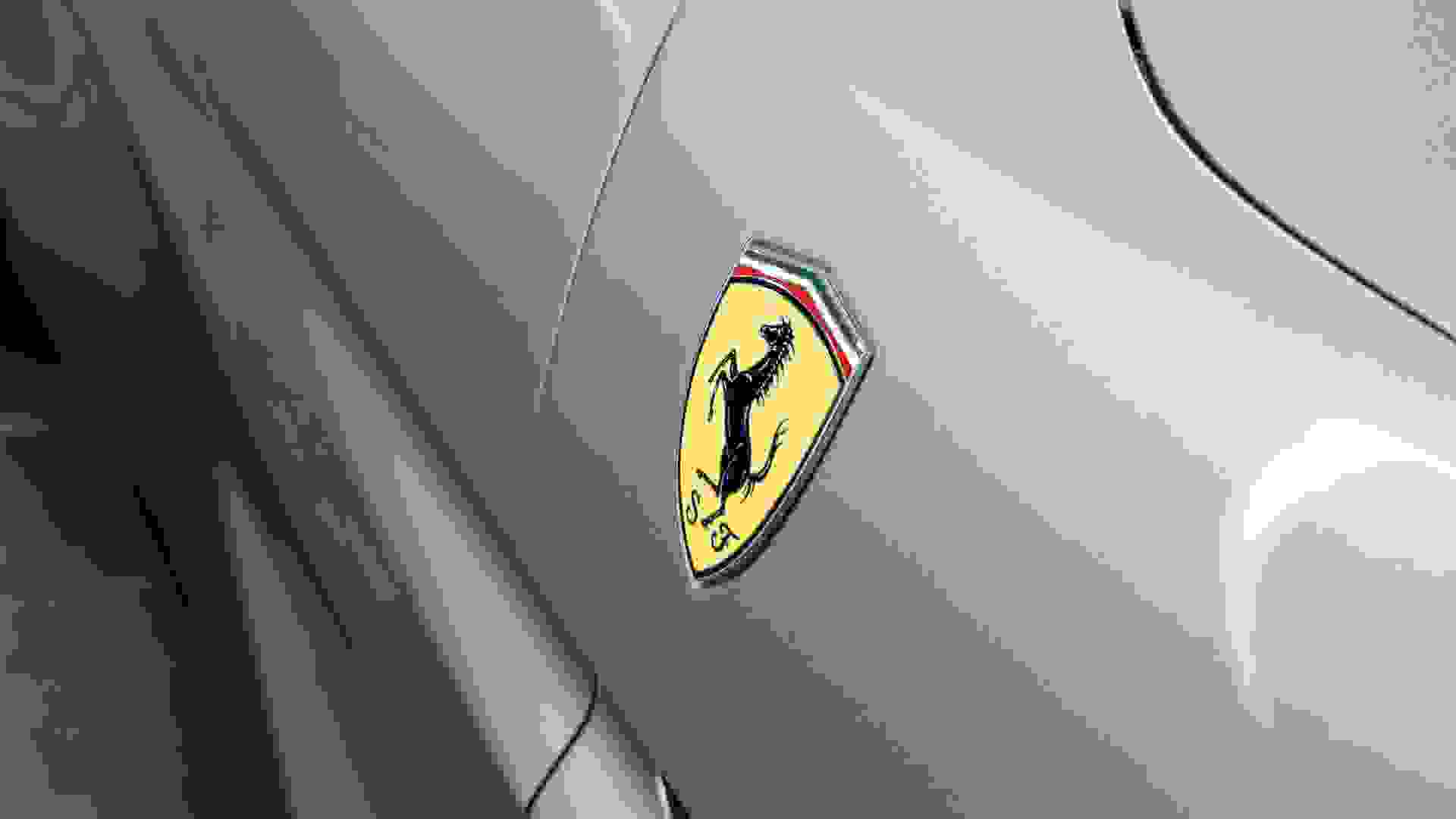 Ferrari Portofino Photo d346ca96-4c35-404a-a6e8-42963b2dce12.jpg