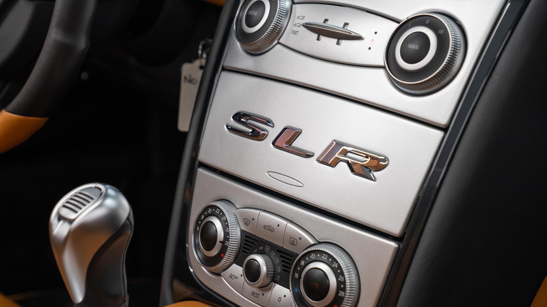 Mercedes-Benz SLR McLaren Photo d351327a-2df2-4716-8181-cdc5c3823ad3.jpg