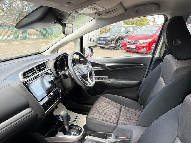 Honda Jazz Photo d3570f64-a776-4ebc-8f4e-93d934863b3e.jpg
