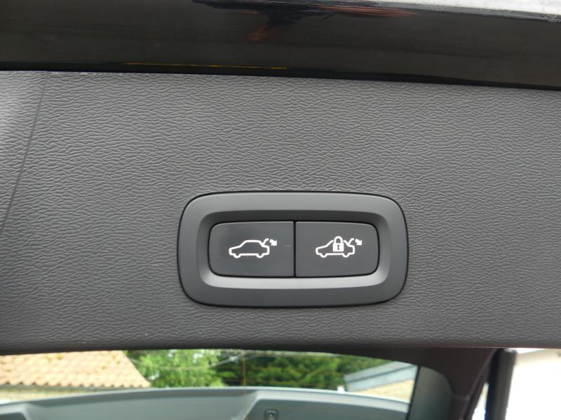Volvo XC40 Photo d35ed419-d6cd-4810-8fa0-fe2edc54fba9.jpg