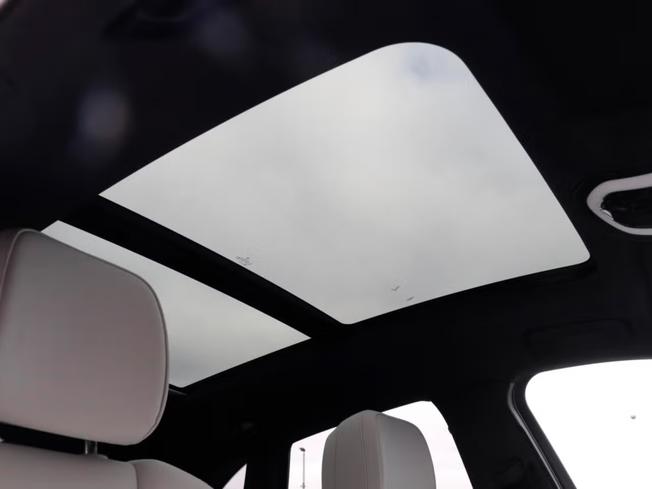 PORSCHE Macan Photo 13
