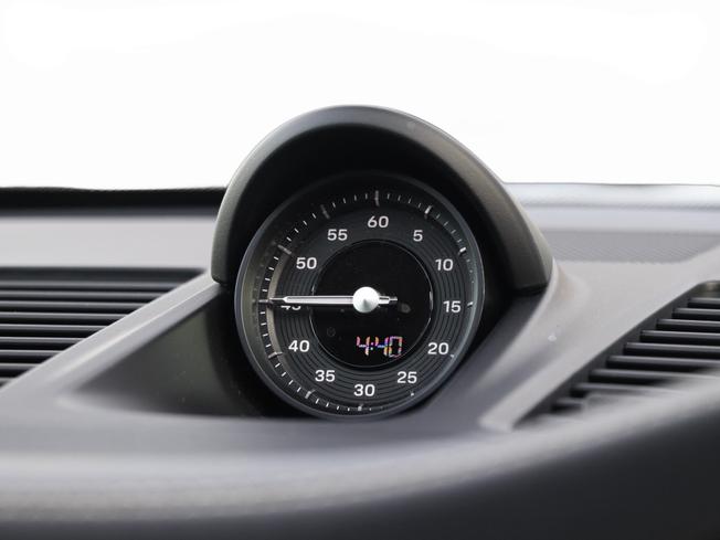 PORSCHE 911 Photo 19
