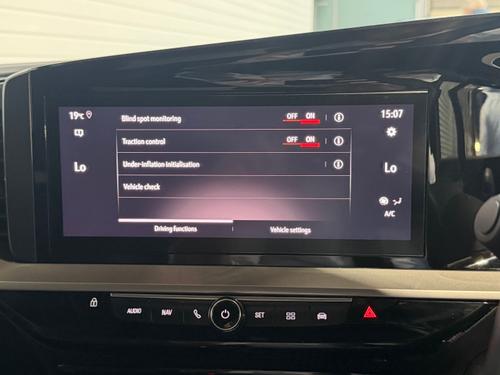 Vauxhall Mokka Photo d36fd3b6-30d0-43f5-9a08-cf421cca5140.jpeg