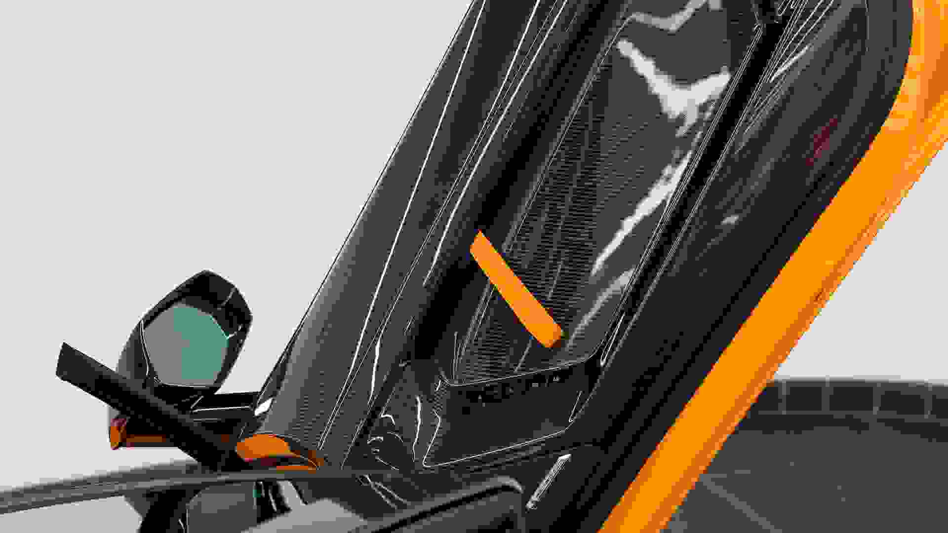 Lamborghini AVENTADOR SV Photo d377c5d7-8201-4ef2-b049-5b01acbfcac5.jpg
