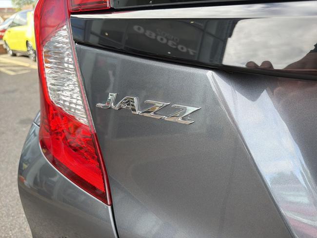 Honda Jazz Photo d3881fdf-a011-4ee0-b082-90f2f70f20ca.jpg
