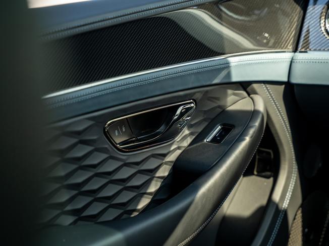 BENTLEY Continental GT Photo 32