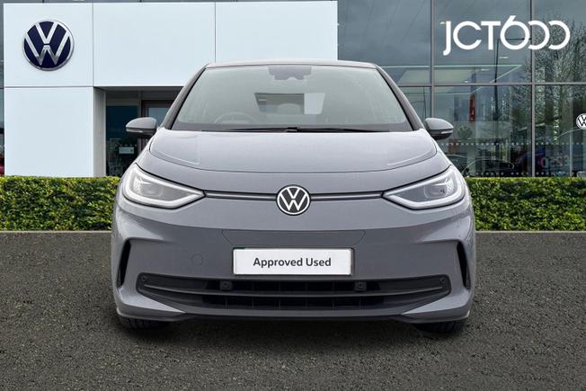 VOLKSWAGEN ID.3 Photo 7