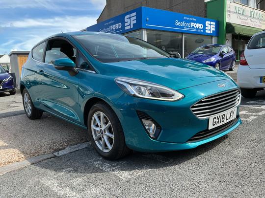 Ford Fiesta Photo 1