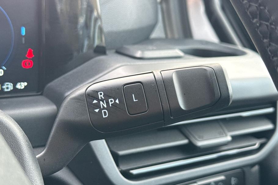 Used Ford TRANSIT CUSTOM L1DCIVSPORT2 27