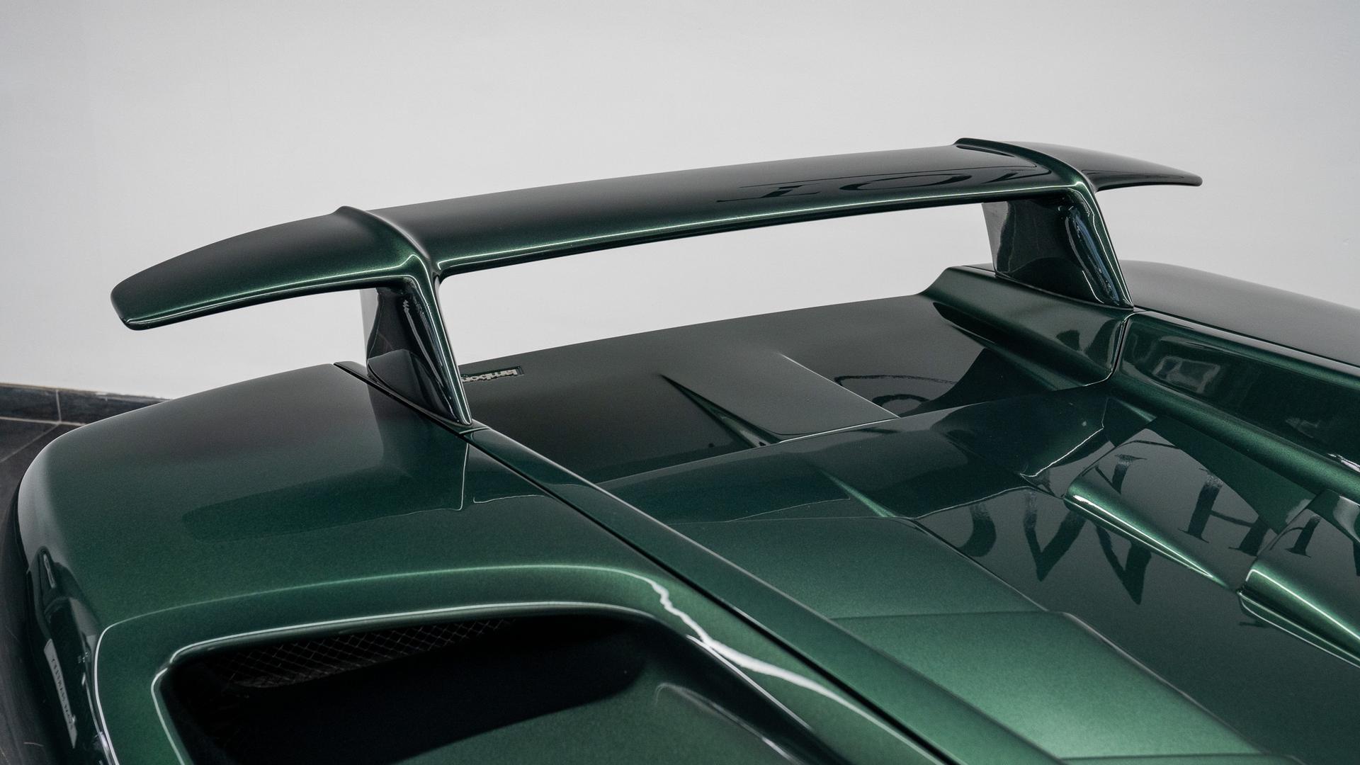 LAMBORGHINI Diablo Photo d3aca0cc-207d-48ae-b4b4-b23ee68a8aa5.jpg