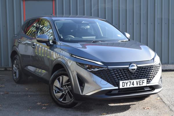 Used 2024 Nissan QASHQAI 1.3 DiG-T MH 158 Acenta Premium 5dr Xtronic Grey at SERE Motors