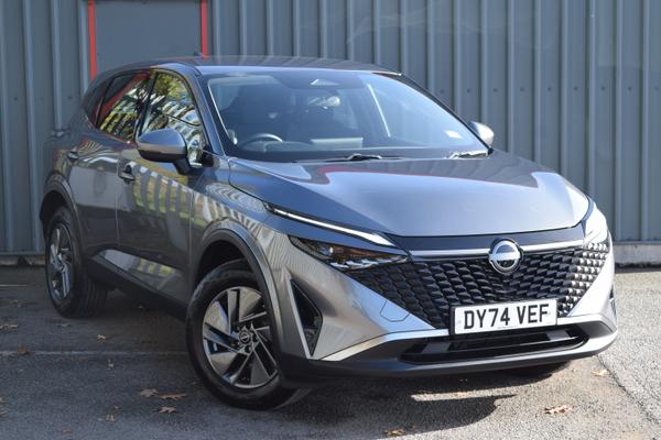 Used 2024 Nissan QASHQAI 1.3 DiG-T MH 158 Acenta Premium 5dr Xtronic Grey at SERE Motors