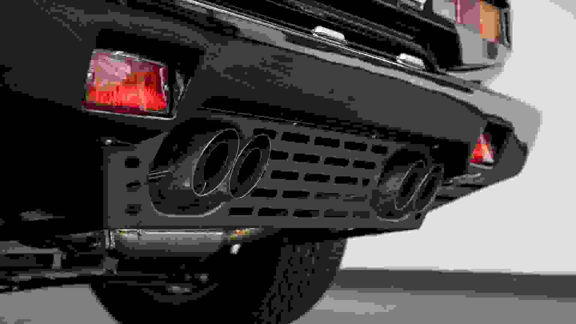 Lamborghini Countach Photo d3b36ba6-e560-4c37-9454-6bbed1d0972e.jpg