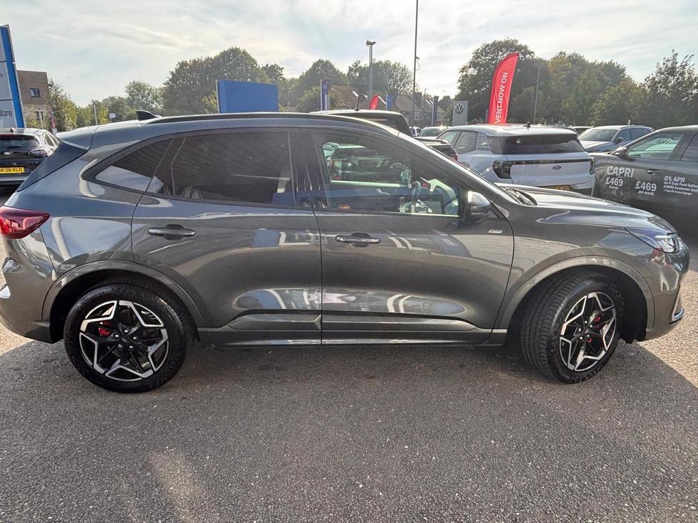 Ford Kuga Photo d3bf5435-bd3e-4b6f-9e48-fb40b6da4720.JPG