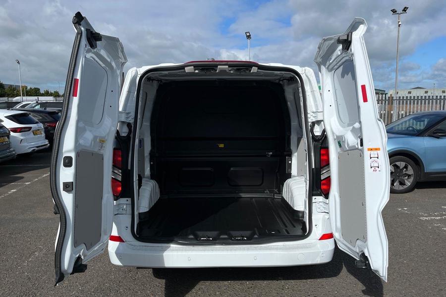 Ford TRANSIT CUSTOM Photo d3cdcc34-201f-4c3a-91e3-65db609c357b.jpg