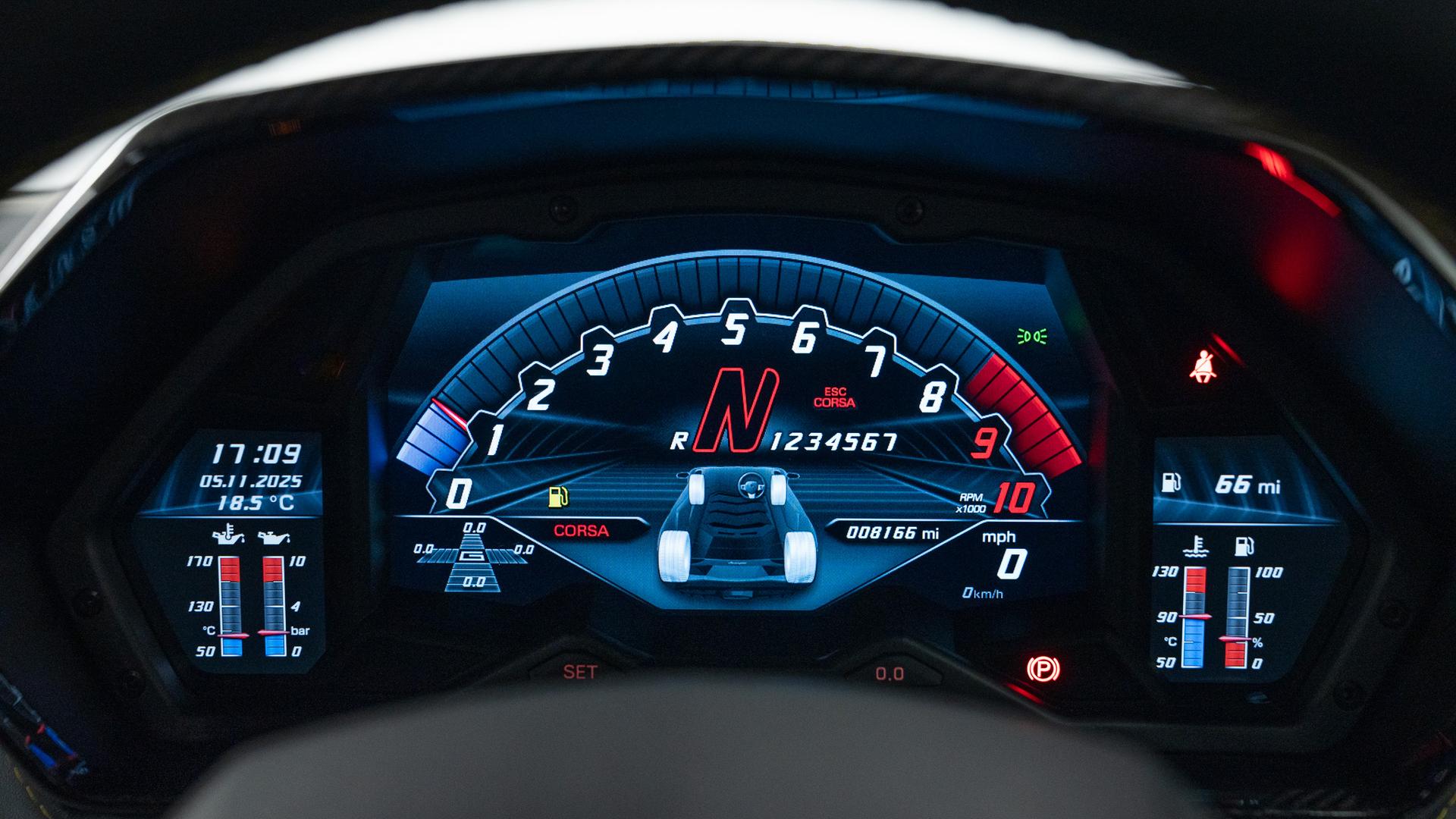 LAMBORGHINI Aventador Photo d3dc77d8-442e-43fd-a871-15fba61151a1.jpg
