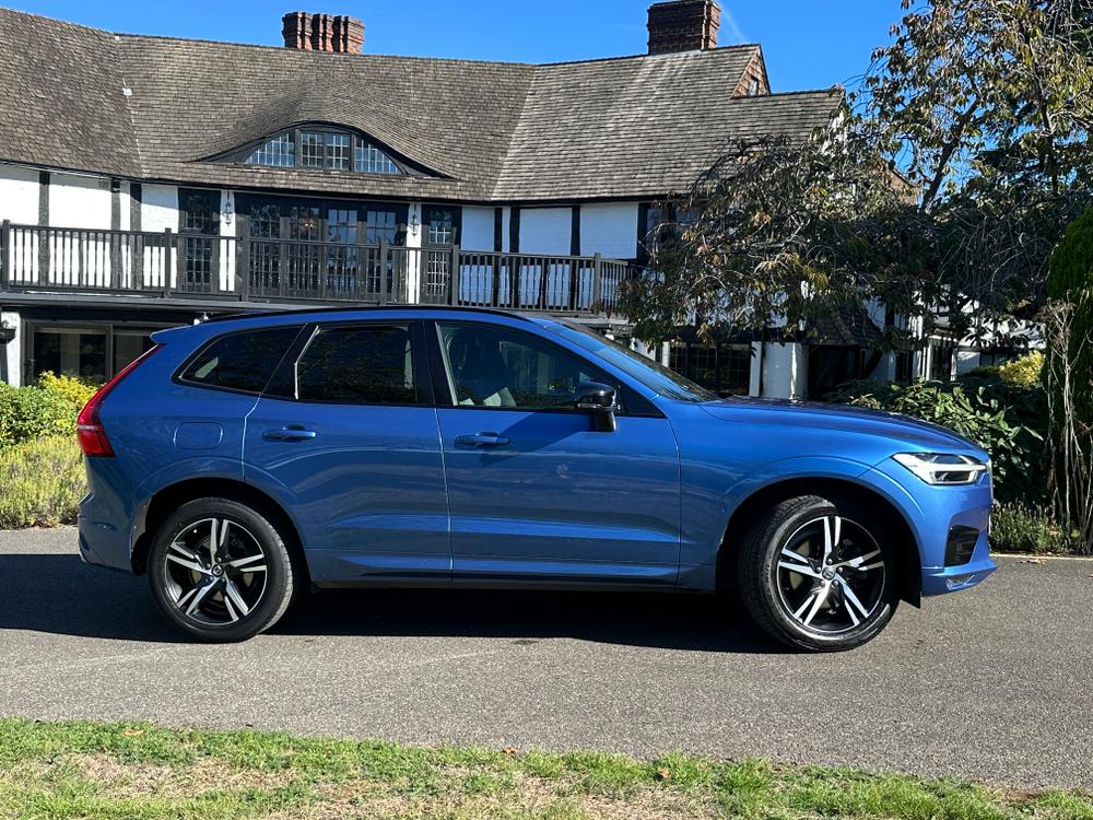 Used Volvo XC60 YN19JSO 9