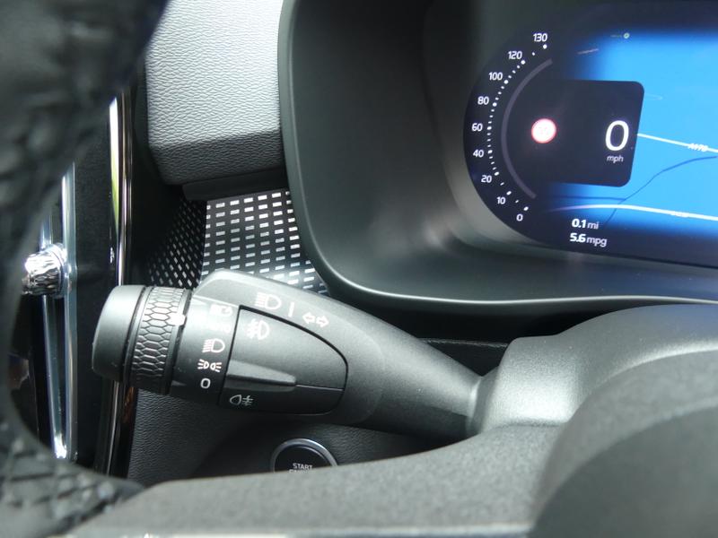 Volvo XC40 Photo d3e57ab1-18f4-4849-8a45-a8c65cd5ff19.jpg