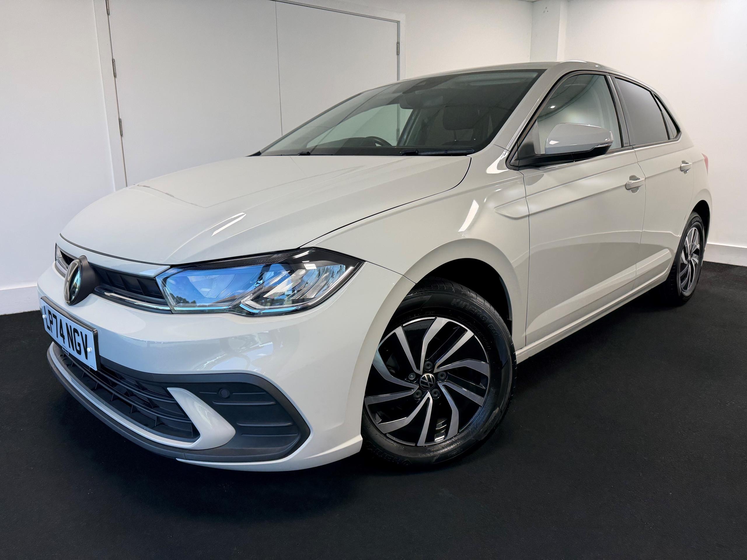 VOLKSWAGEN POLO AUTOMATIC 1.0 TSI LIFE HATCHBACK 5DR PETROL DSG EURO 6 S S...