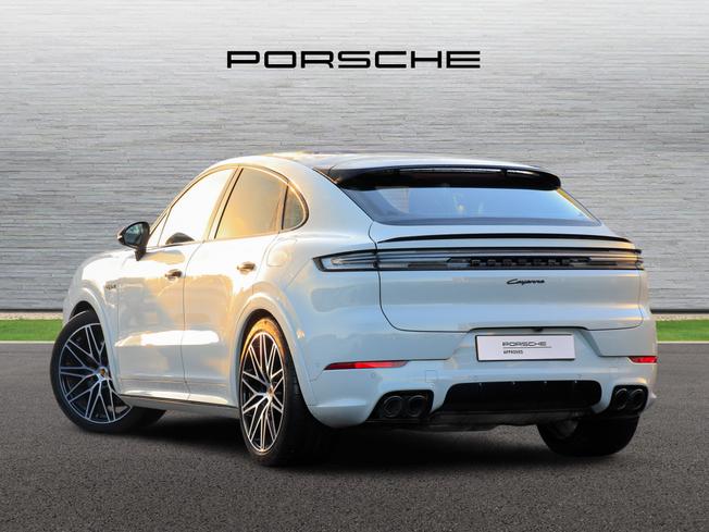 PORSCHE Cayenne Photo 2