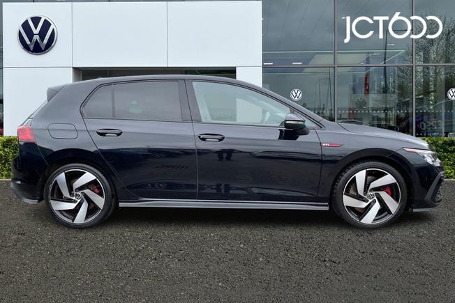 Volkswagen Golf Photo 4