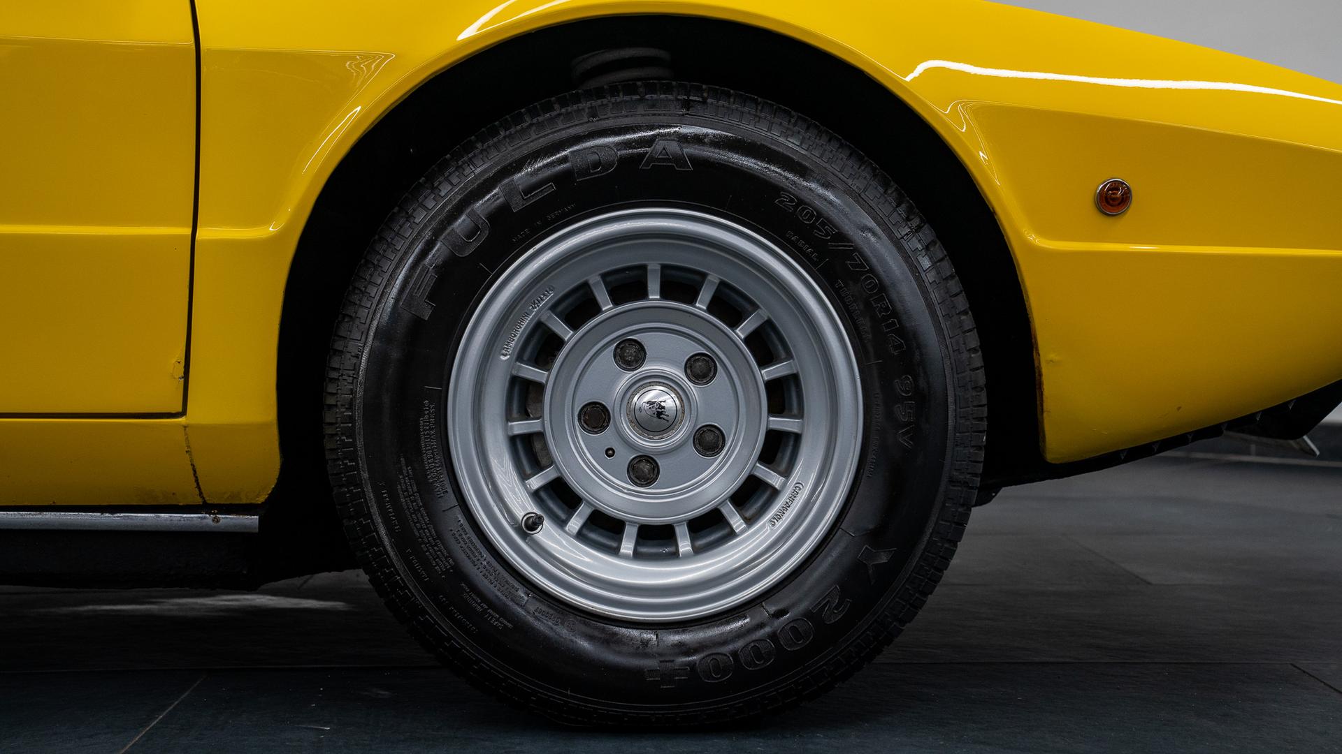LAMBORGHINI Urraco Photo d42db683-4438-4610-add0-d4f679d83fb3.jpg