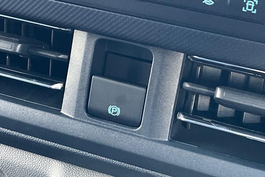 Used Ford TRANSIT CUSTOM 18/N126135 18