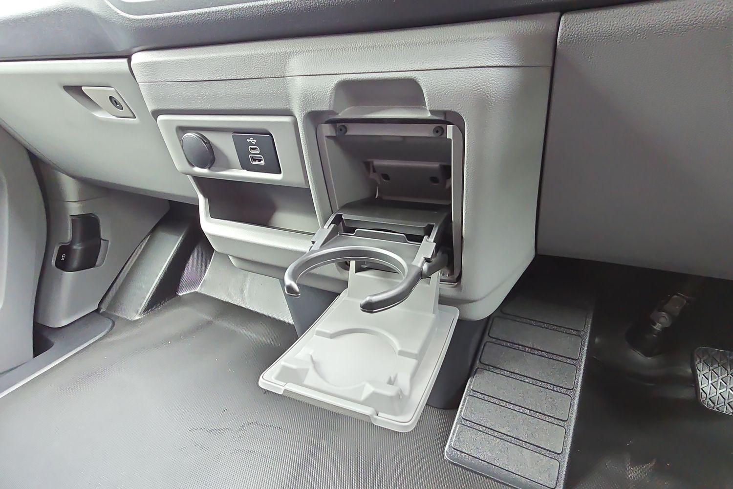 Ford E-TRANSIT CUSTOM Photo 36