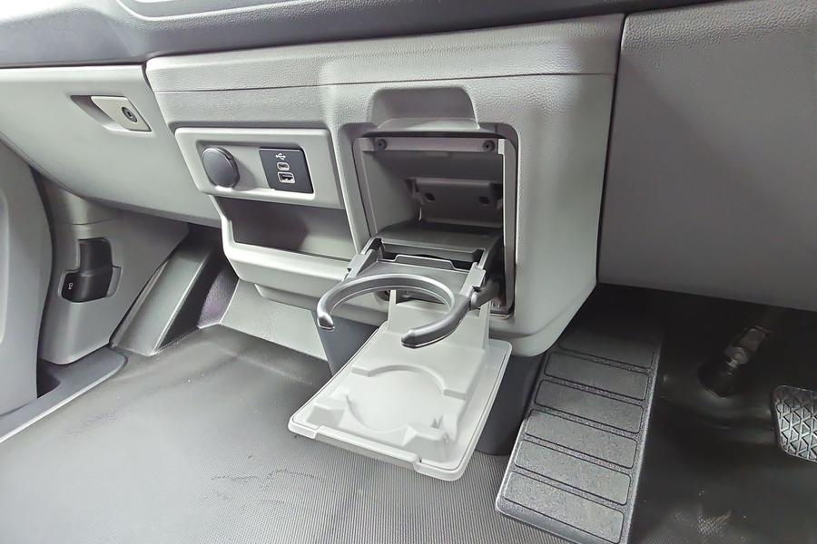 Ford E-TRANSIT CUSTOM Photo d43f79e1-75d5-4fdd-a5de-fb5270c51320.jpg