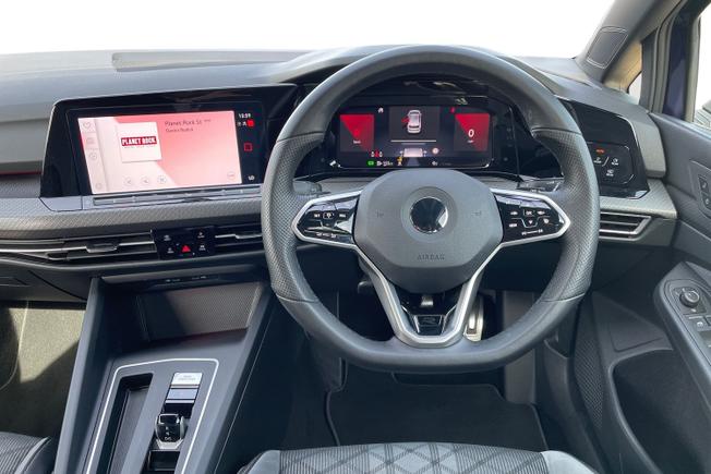 VOLKSWAGEN Golf Photo 14