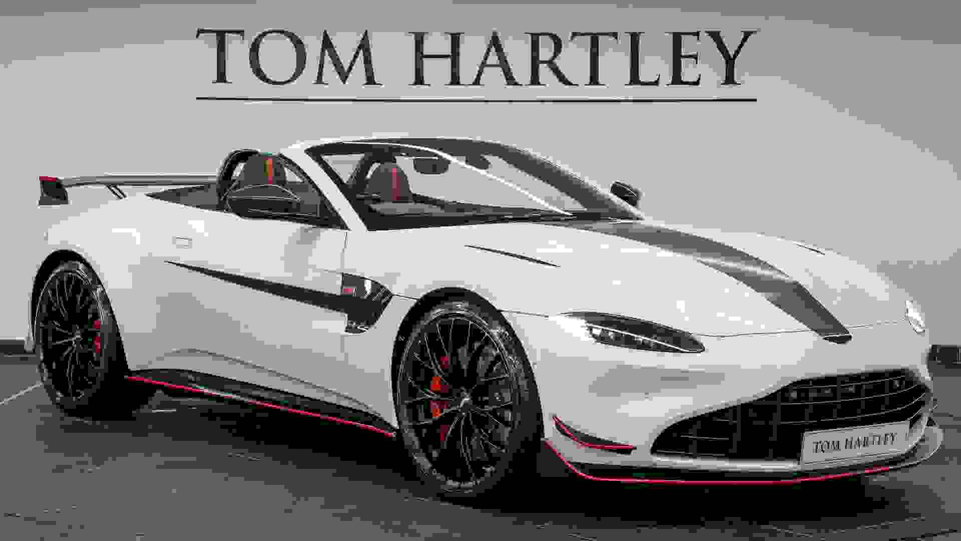 Aston Martin VANTAGE Photo d4534516-d67a-42c8-b96b-d3c18cf4452f.jpg