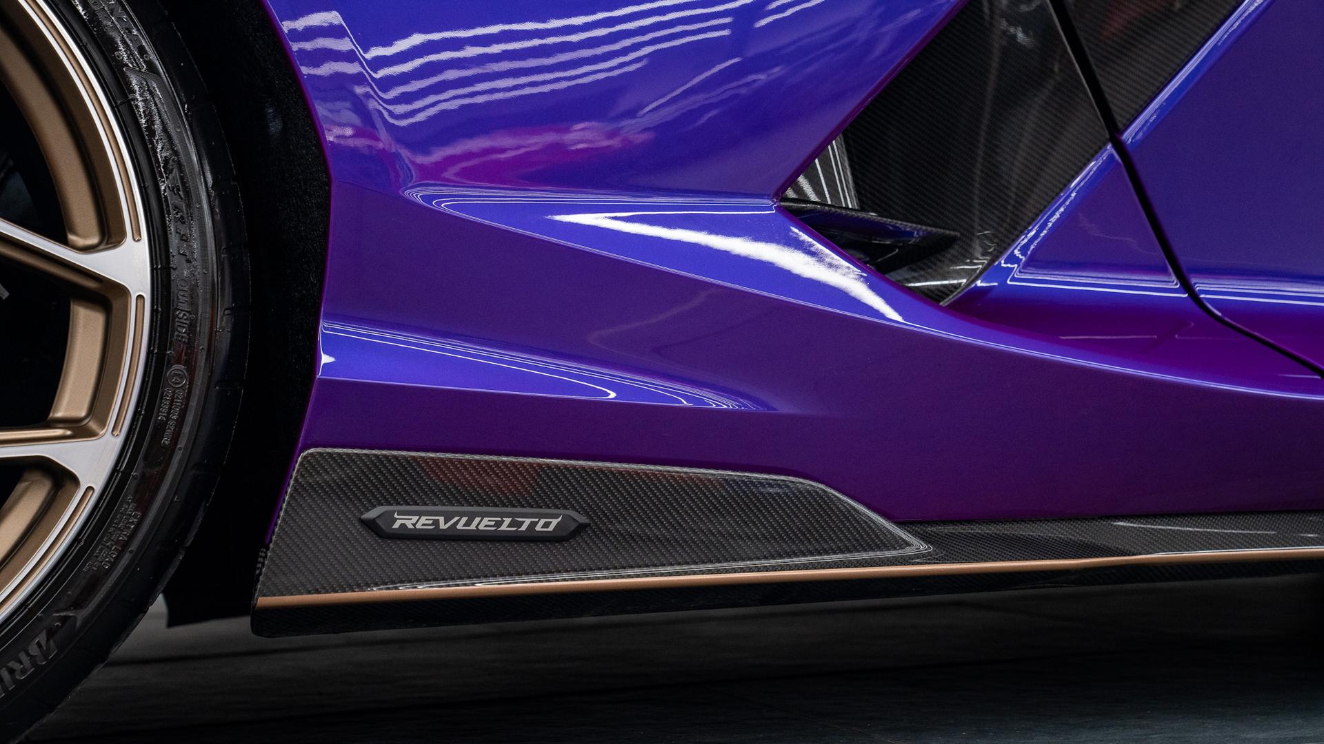 LAMBORGHINI Revuelto Photo d45cfe0c-1a05-49f8-a05b-728b7f12f456.jpg