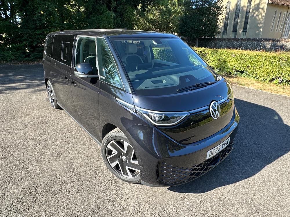 Used Volkswagen ID. Buzz DE25YPW 18