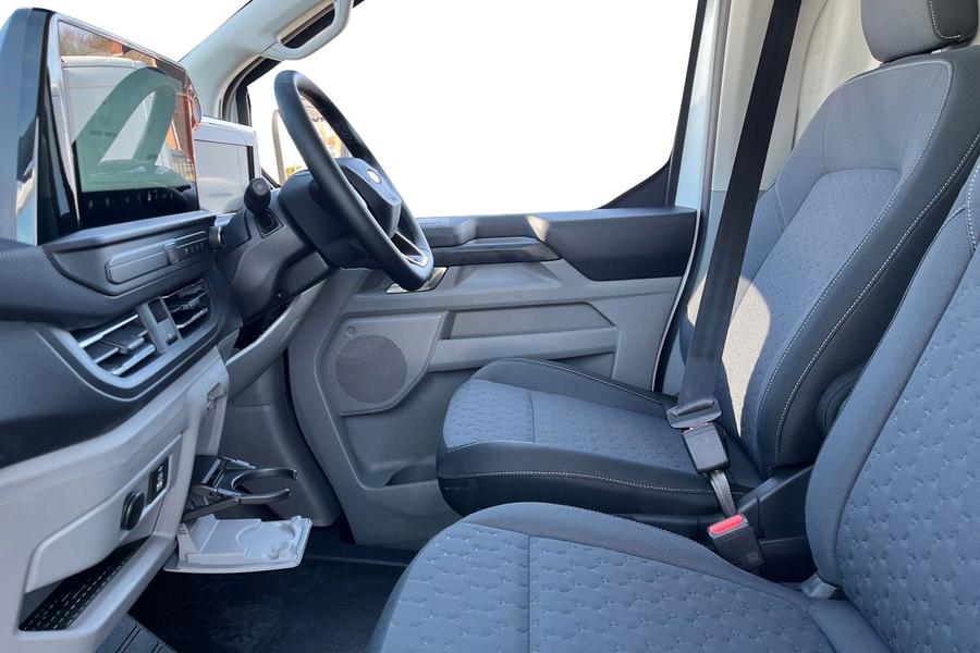 Ford TRANSIT CUSTOM Photo d45fbc09-43f5-44b5-a070-bf8394083dea.jpg