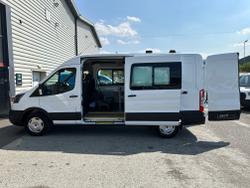 Ford Transit Trend Photo 11