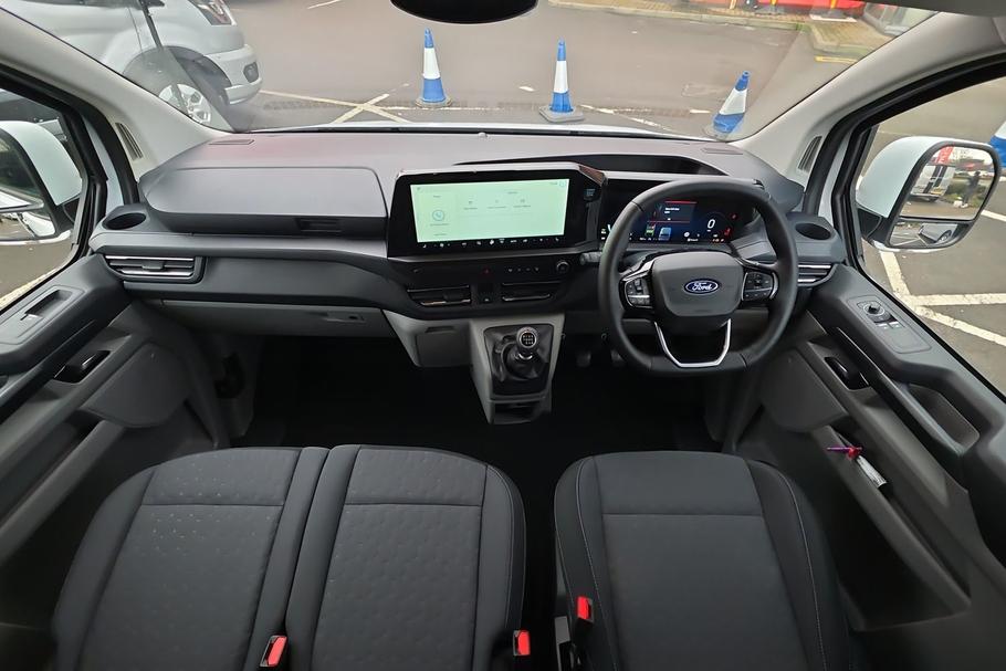 Used Ford TRANSIT CUSTOM DCIVCUSTOM23 9