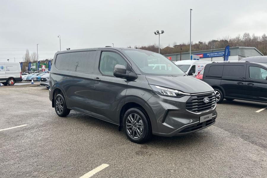 Ford TRANSIT CUSTOM Photo d48374c7-74b8-466c-b272-a6995f399000.jpg